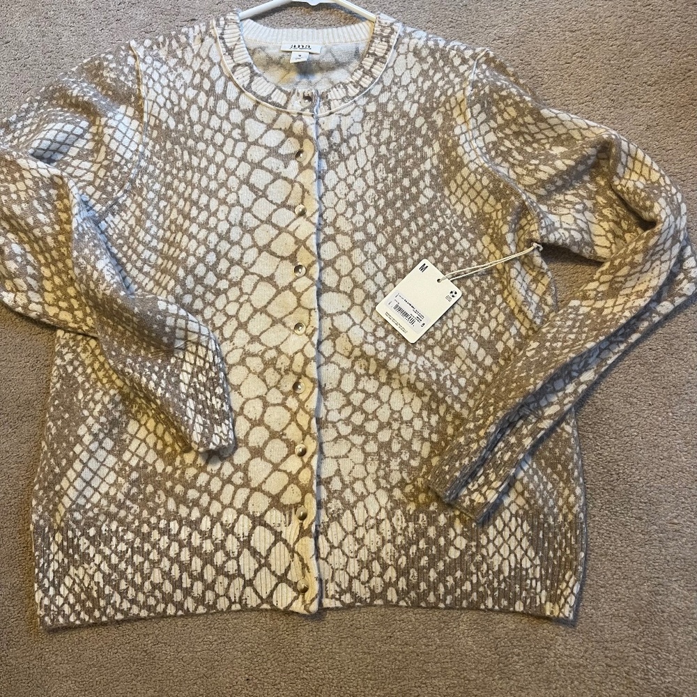 NWT women’s ANA cream and brown snakeskin print cardigan
